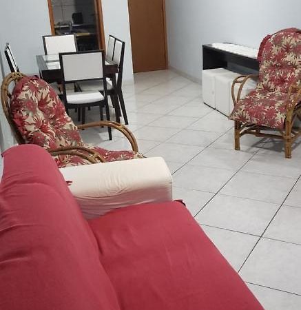 Apartamento Guilhermina Vista Para O Mar ปรายากรันเด ภายนอก รูปภาพ